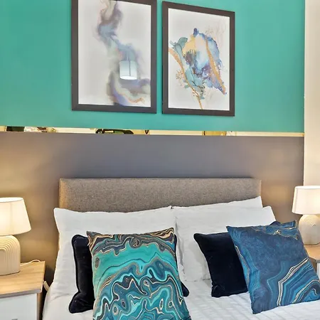 Lejlighed Central Leeds Gem - Parking - Sleeps 6 *