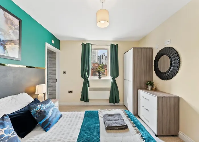 Central Leeds Gem - Parking - Sleeps 6 Apartment Leeds (West Yorkshire)