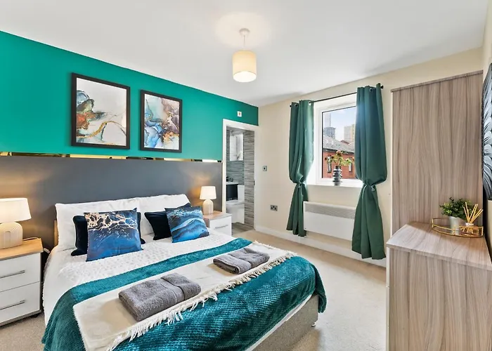 Апартаменты Central Leeds Gem - Parking - Sleeps 6